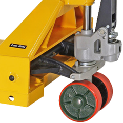 685 x 2500mm Extra Long Pallet Truck-Hammerox Industrial