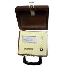 RC-1E Analog Wood Moisture Meter with Hardwood Case - Delmhorst