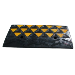Rubber Reflective Kerb Ramp